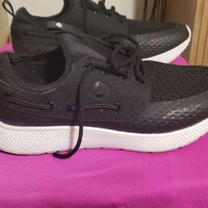 Sperry Sneakers